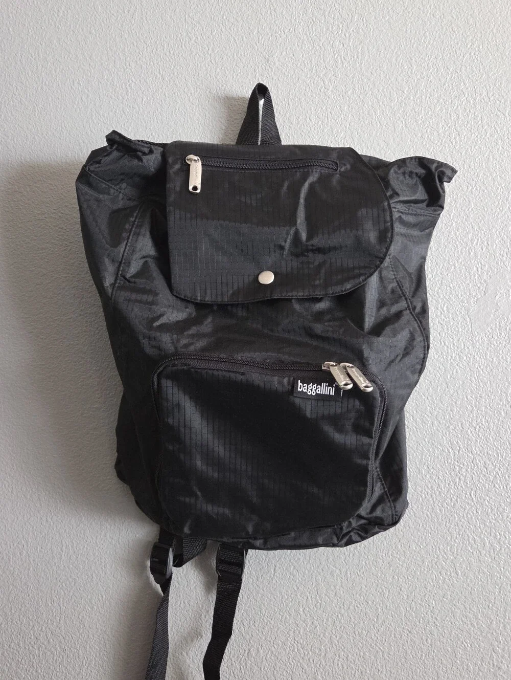Baggallini Zip-Out Packable Backpack Black Nylon Travel Daypack